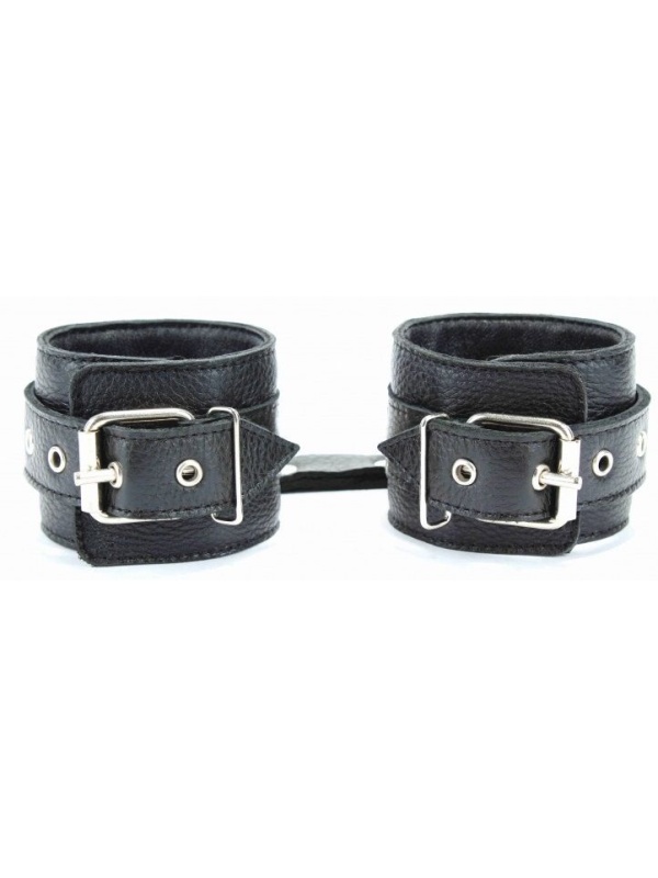 Чёрные наручники из кожи с пряжкой