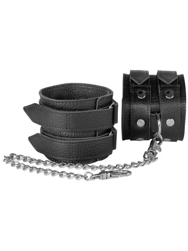 Чёрные кожаные оковы
