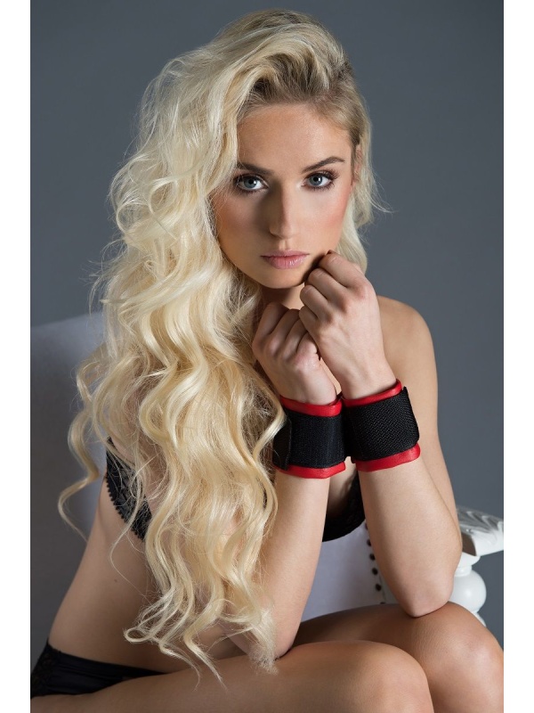 Полиуретановые манжеты для фиксации рук вместе Bound Together Wrist Restraints