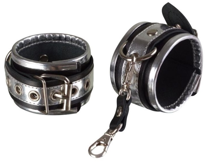 Серебристо-чёрные кожаные наручники