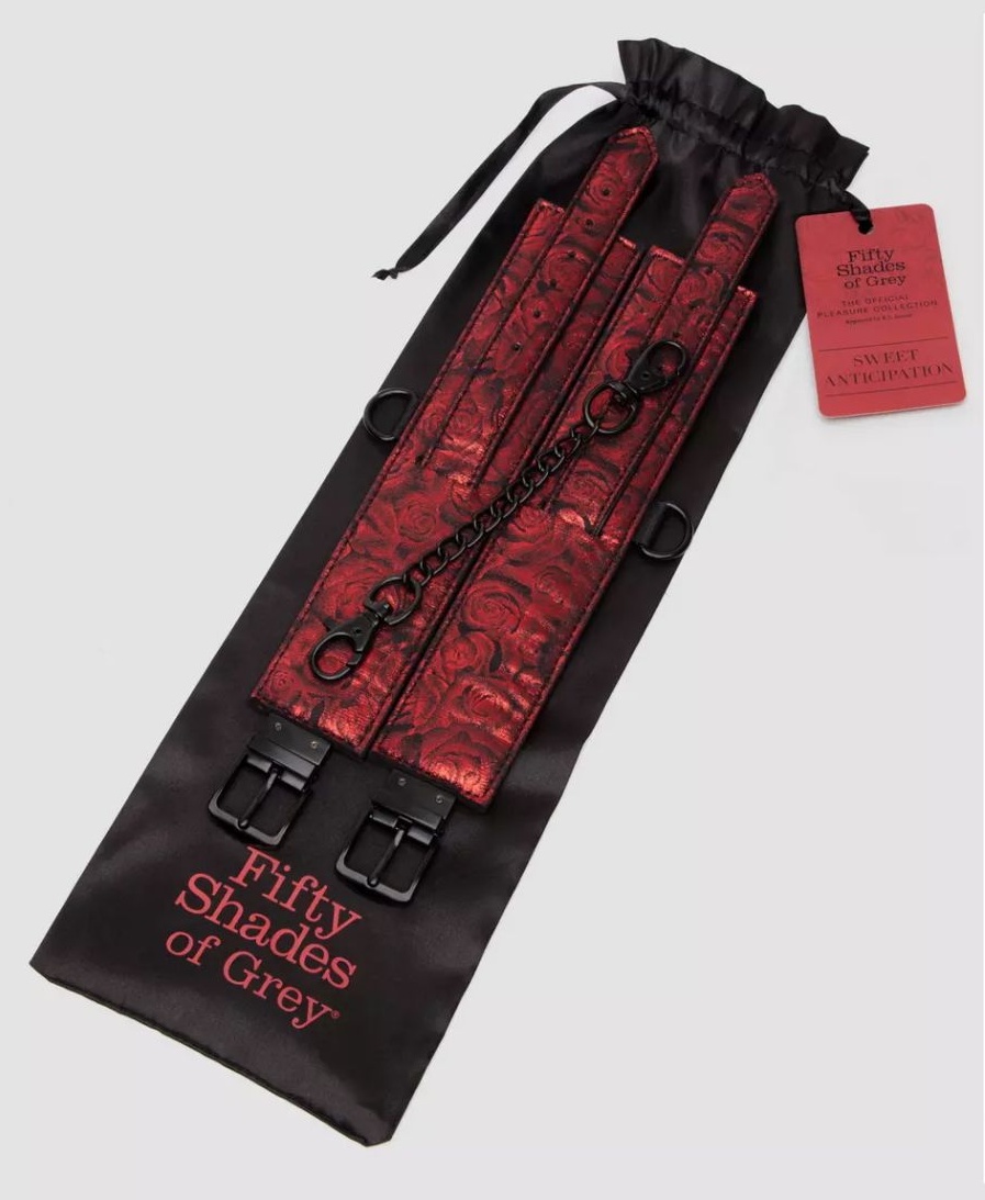 Красно-черные наручники Reversible Faux Leather Wrist Cuffs