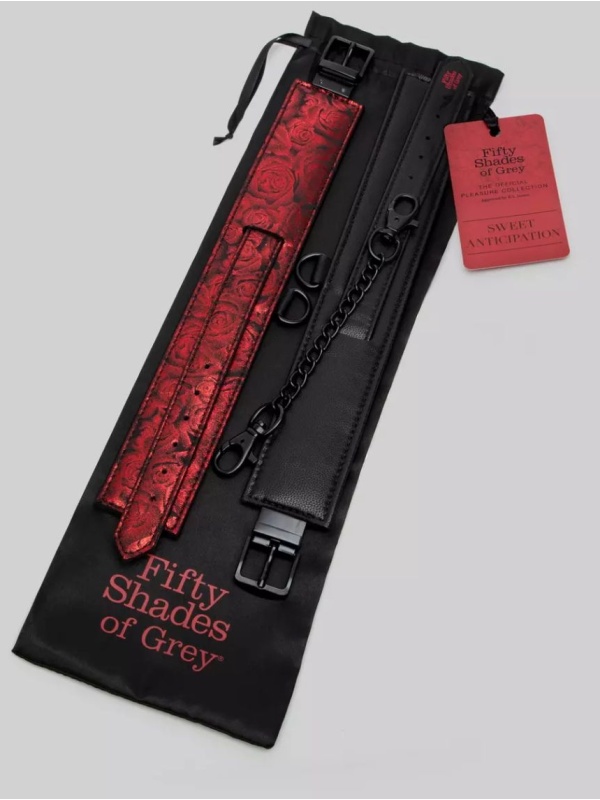 Красно-черные оковы Reversible Faux Leather Ankle Cuffs