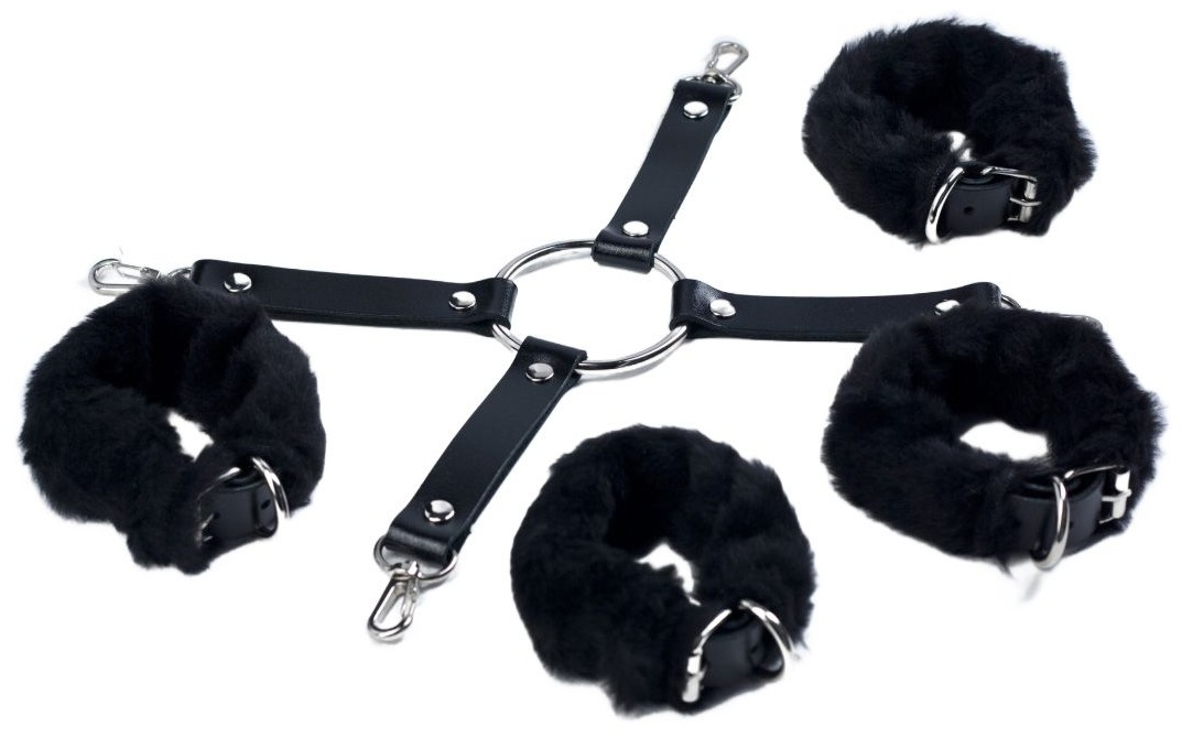 Черный набор для фиксации со съемными меховыми опушками