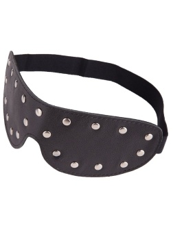 Черная кожаная маска на глаза с заклепками