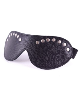 Черная кожаная маска с декором
