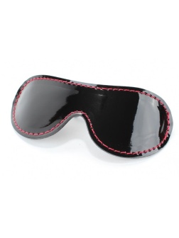 Чёрная лаковая маска из кожи с красной строчкой