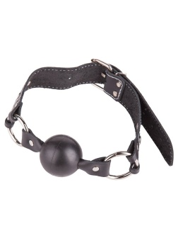 Кляп-шар на ремешках из натуральной кожи