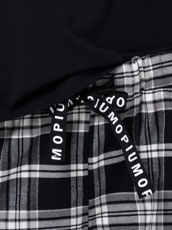 Уютный пижамный комплект с маской