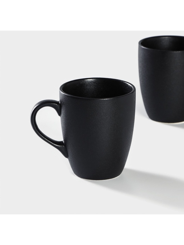 Кружка фарфоровая Magistro Carbon, 380 мл, цвет чёрный