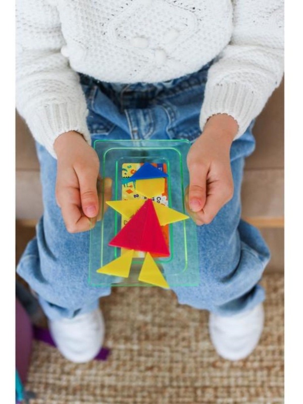 Касса цифр и счетных материалов  Учись считать , 132 элемента, пластик, микс