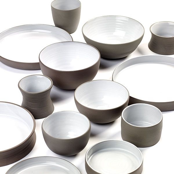 Керамическое глубокое блюдо (диаметр 20,3 см)