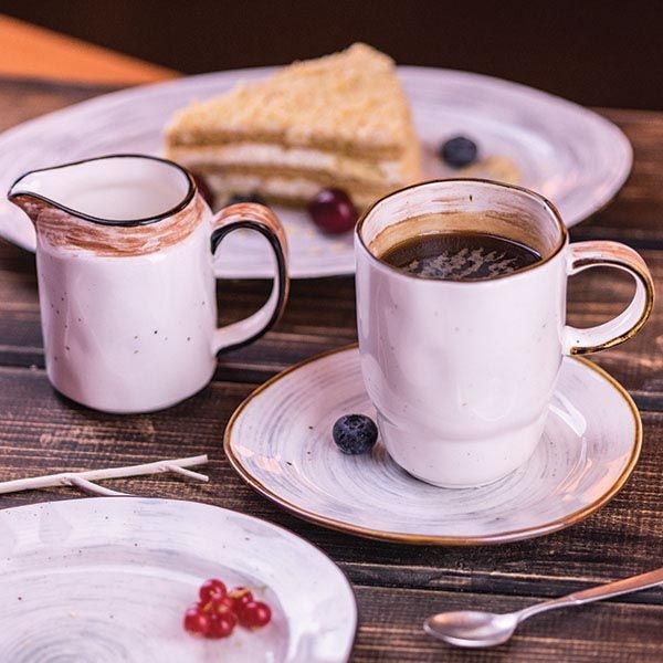 Кружка «Пастораль» с оранжевыми вкраплениями (объем 400 мл.)