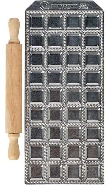 Форма для равиоли 2,5х2,5см со скалкой[36шт];алюм.литой,дерево;,H=15,L=310,B=135мм