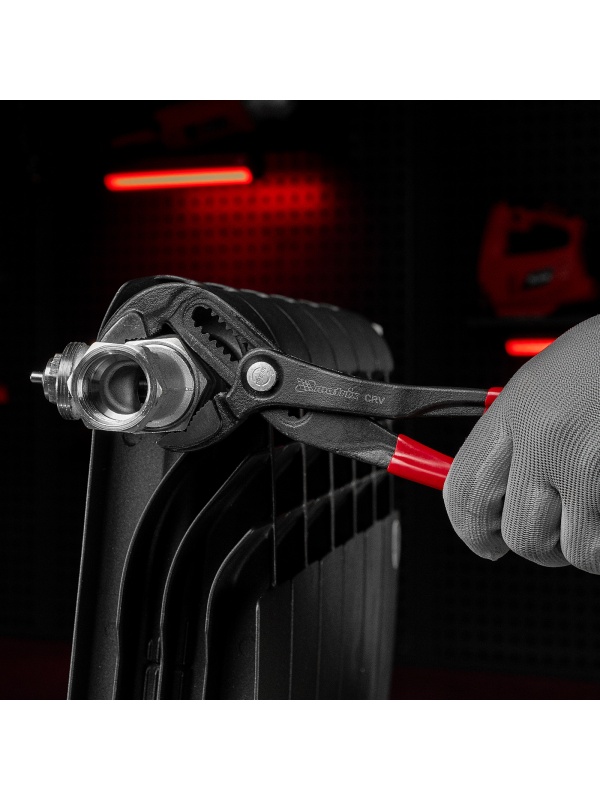 Клещи переставные 300 мм, кнопочный механизм, хром-ванадий, обливные рукоятки Matrix