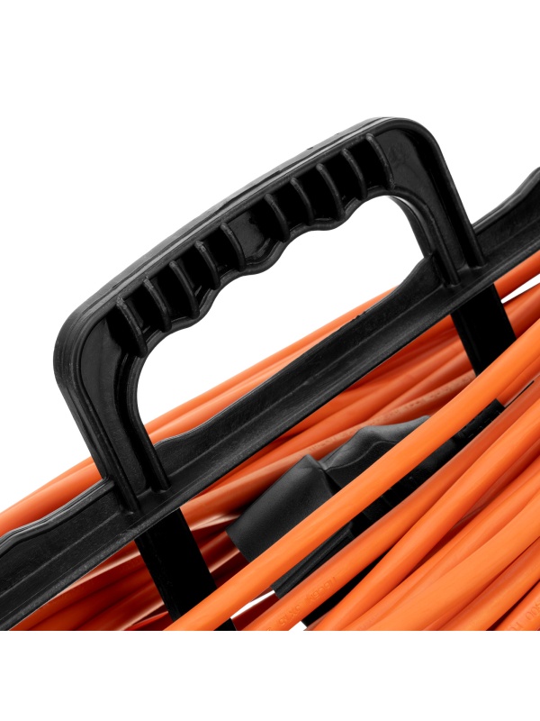 Удлинитель-шнур силовой Garden Series, ПВС, 20м, 1 розетка 3 x 1 мм, 3 м Denzel