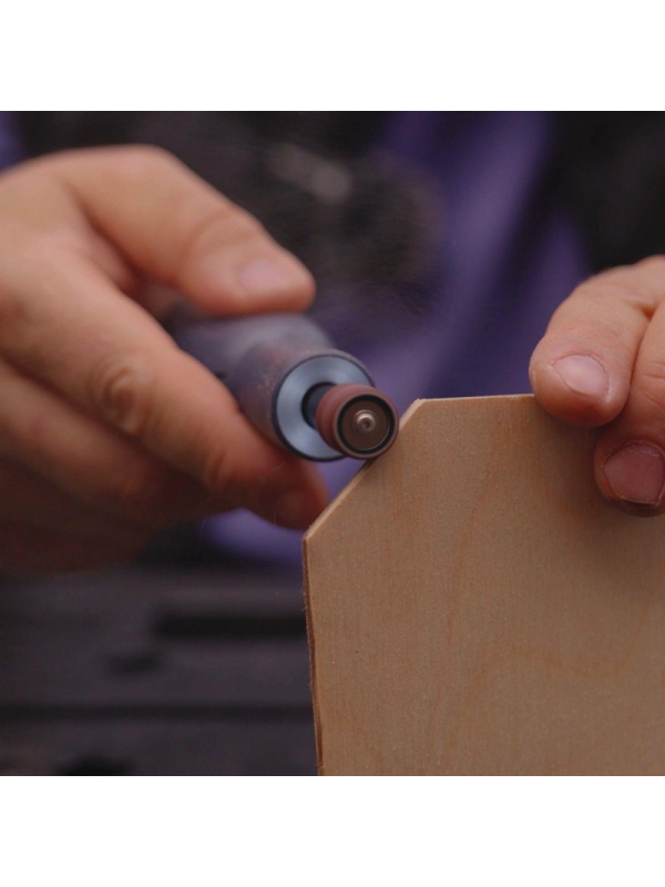 Гравер аккумуляторный Greenworks GPT-8VRT, кейс+оснастка 52 шт. (3200707)