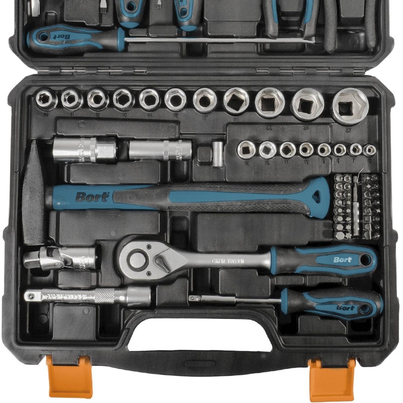 Набор инструмента ручного BORT BTK-83 (93418453)