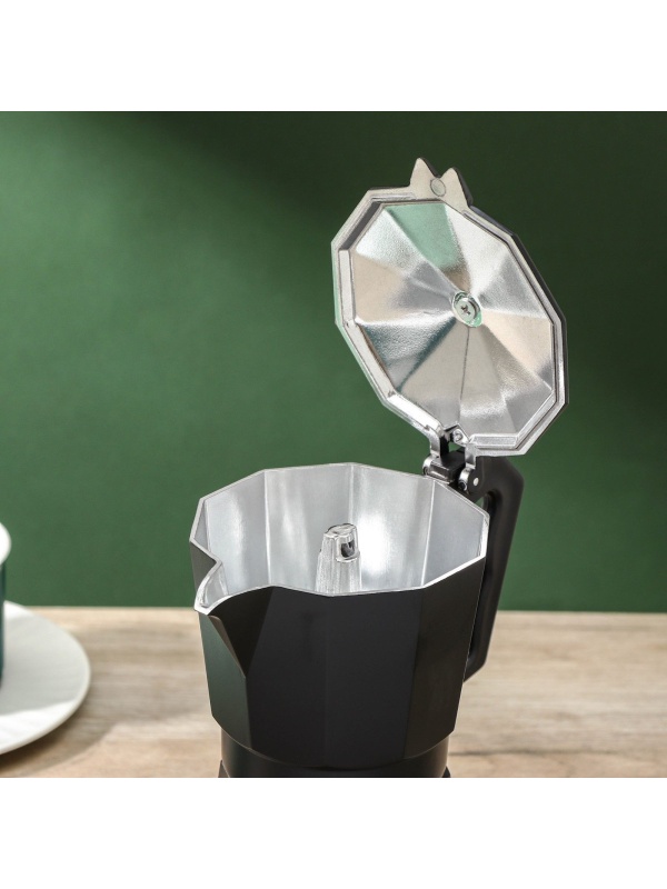 Кофеварка гейзерная Доляна Alum black, на 6 чашек, 300 мл, цвет чёрный