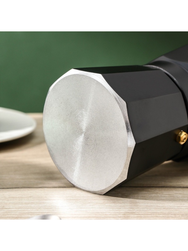 Кофеварка гейзерная Доляна Alum black, на 6 чашек, 300 мл, цвет чёрный