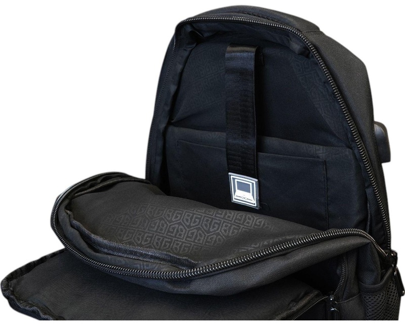 Рюкзак универсальный  BERGER  21л 14 карманов BG1206