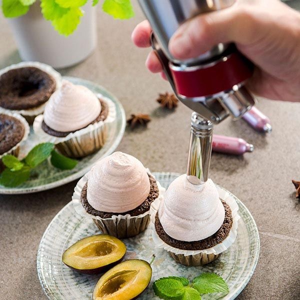 Сифон для сливок «Гурме»;сталь нерж.,пластик;0,5л;D=73,H=250,B=105мм;металлич.