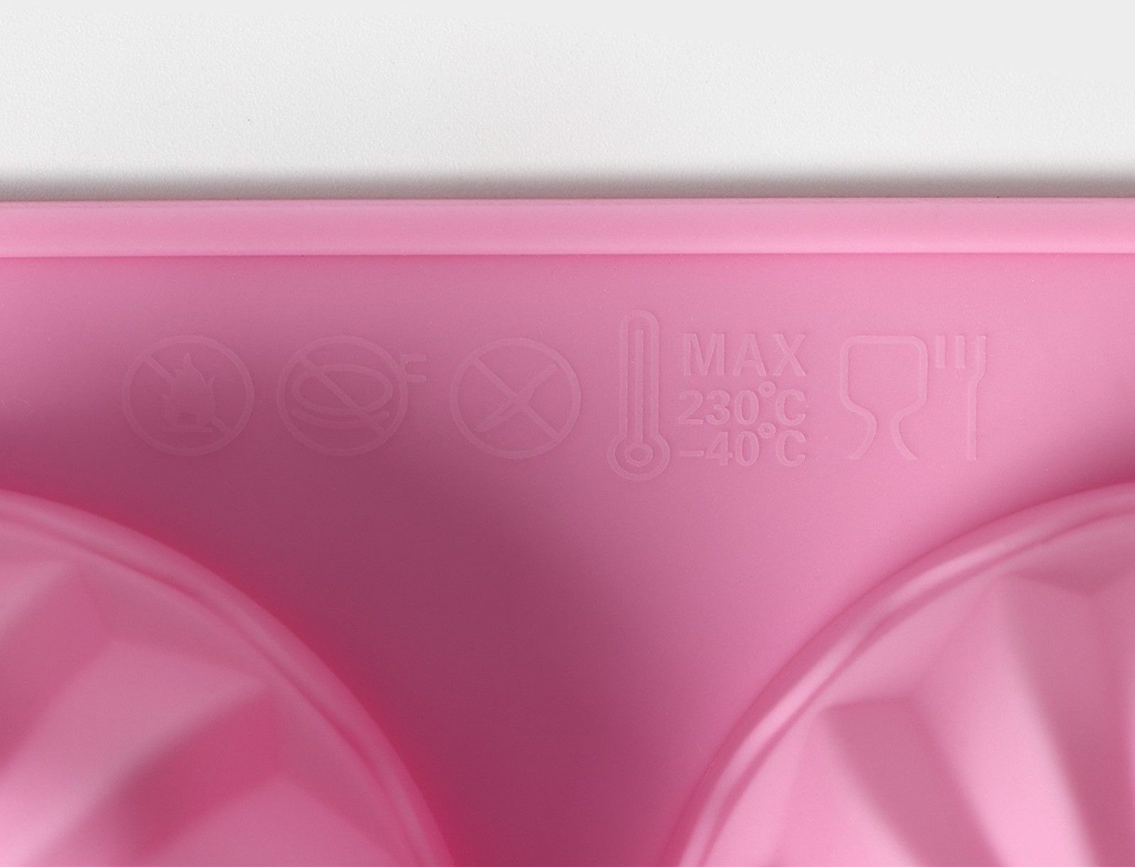 Форма для выпечки Доляна «Немецкий кекс», силикон, 17×27 см, 6 ячеек (d=7 см), цвет розовый