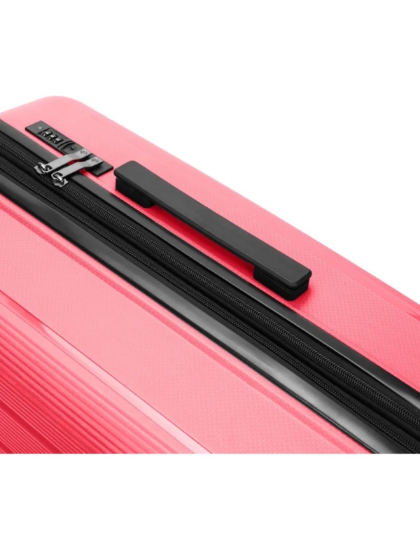 Чемодан TORBER В Отпуск, ярко-розо,полипропилен,65,5х43,5х26см,62л,T1907C-M