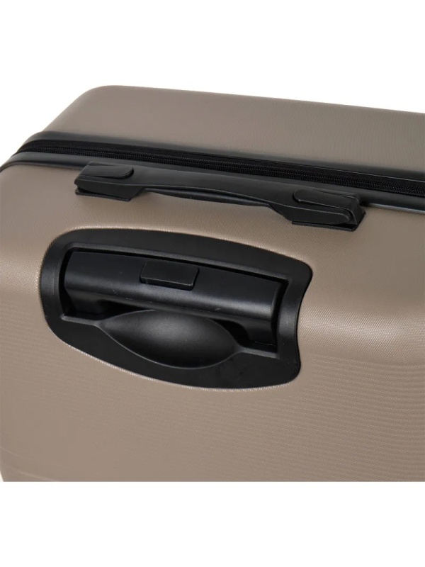 Чемодан Р612 (3-ой) бежевый Camel  (24) пластик ABS средний