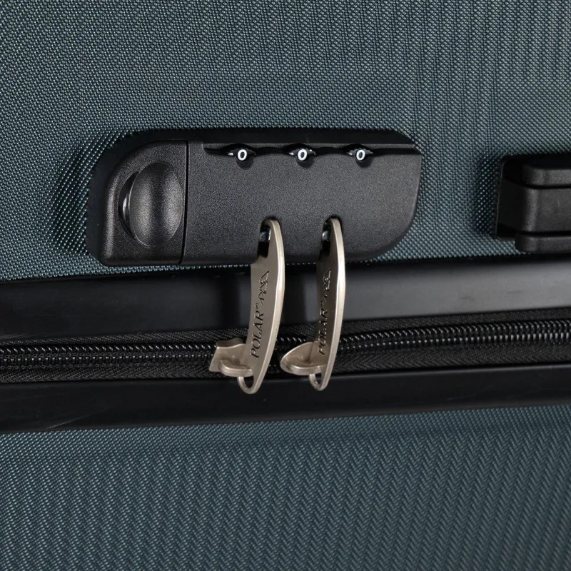 Чемодан Р612 (3-ой) зеленый Green  (24) пластик ABS средний