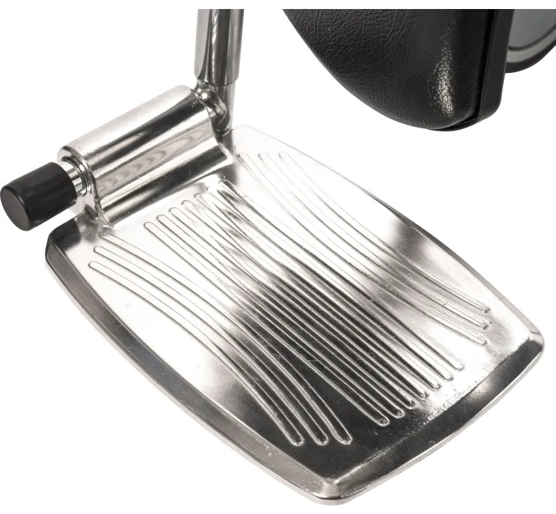 Кресло-каталка , с сан. Осн., литые колеса, ш.с.44см., Barry W2