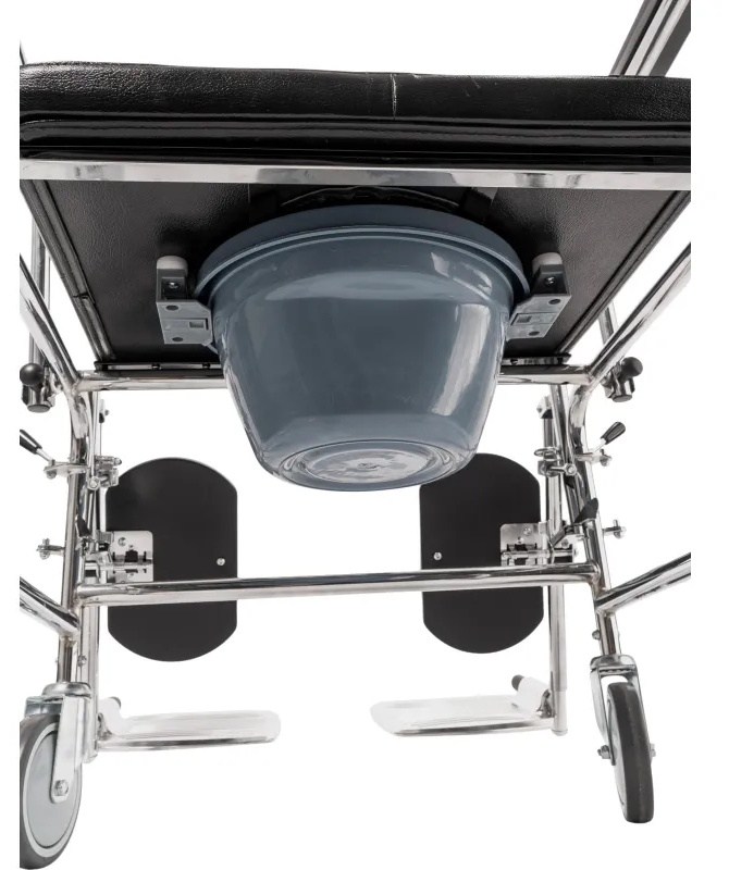 Кресло-каталка , с сан. Осн., литые колеса, ш.с.44см., Barry W2