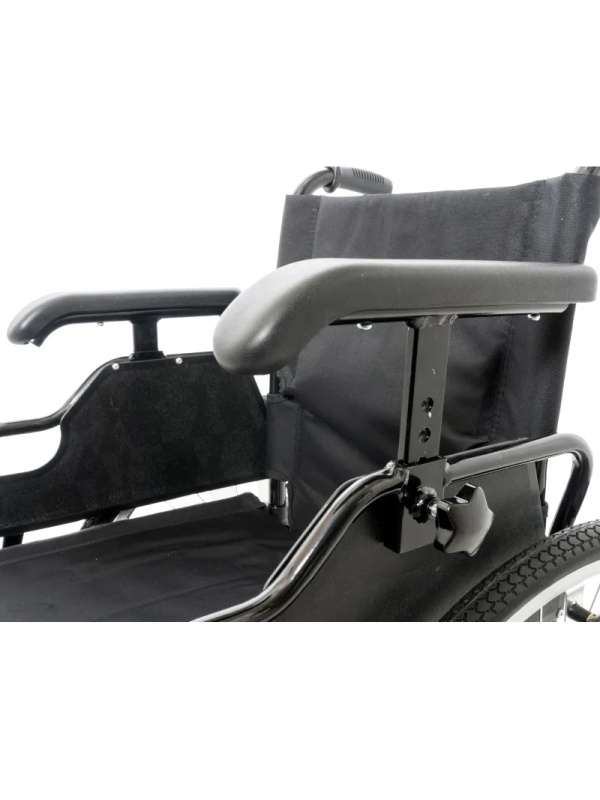 Кресло-коляска , пневмо колеса, до 115кг, ш.с.46см, Barry A8 T